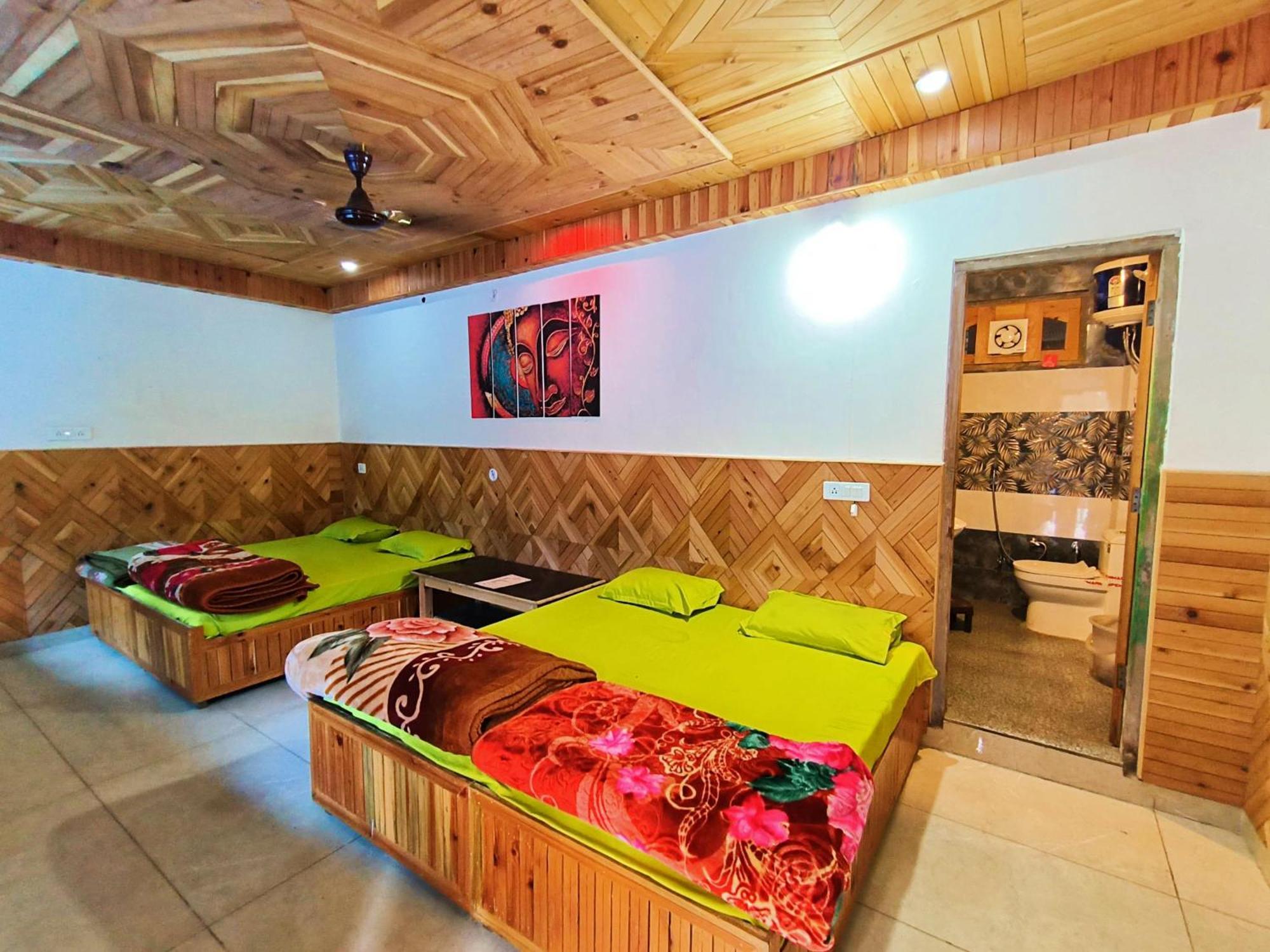 Chalo Chhalal Hotel & Cafe Kasol Exterior foto