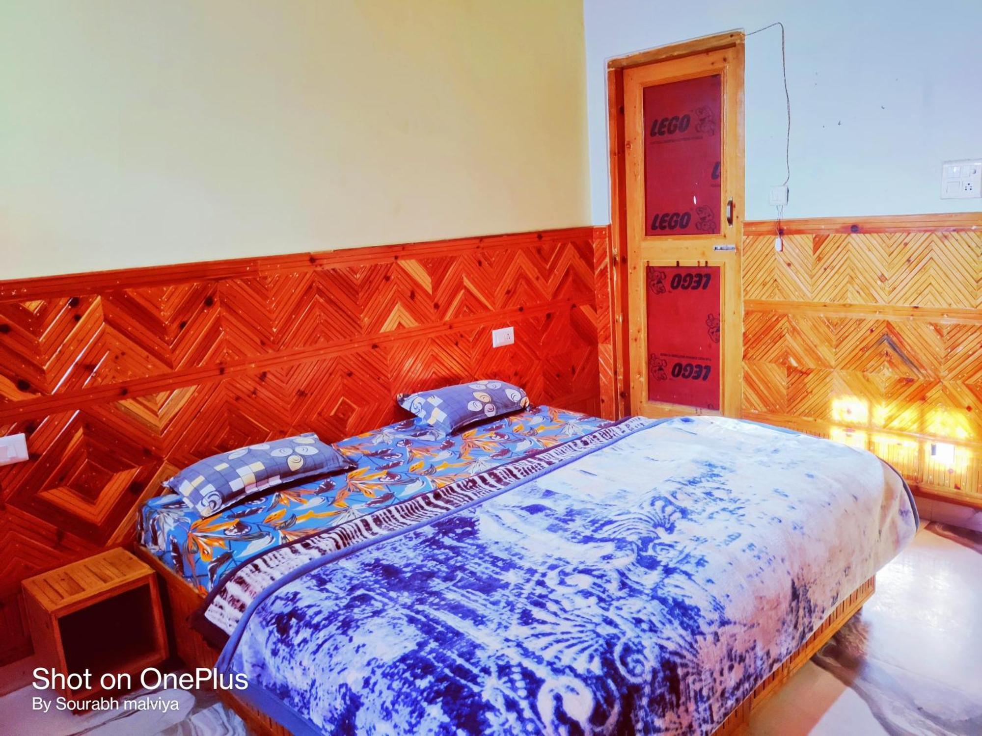 Chalo Chhalal Hotel & Cafe Kasol Exterior foto