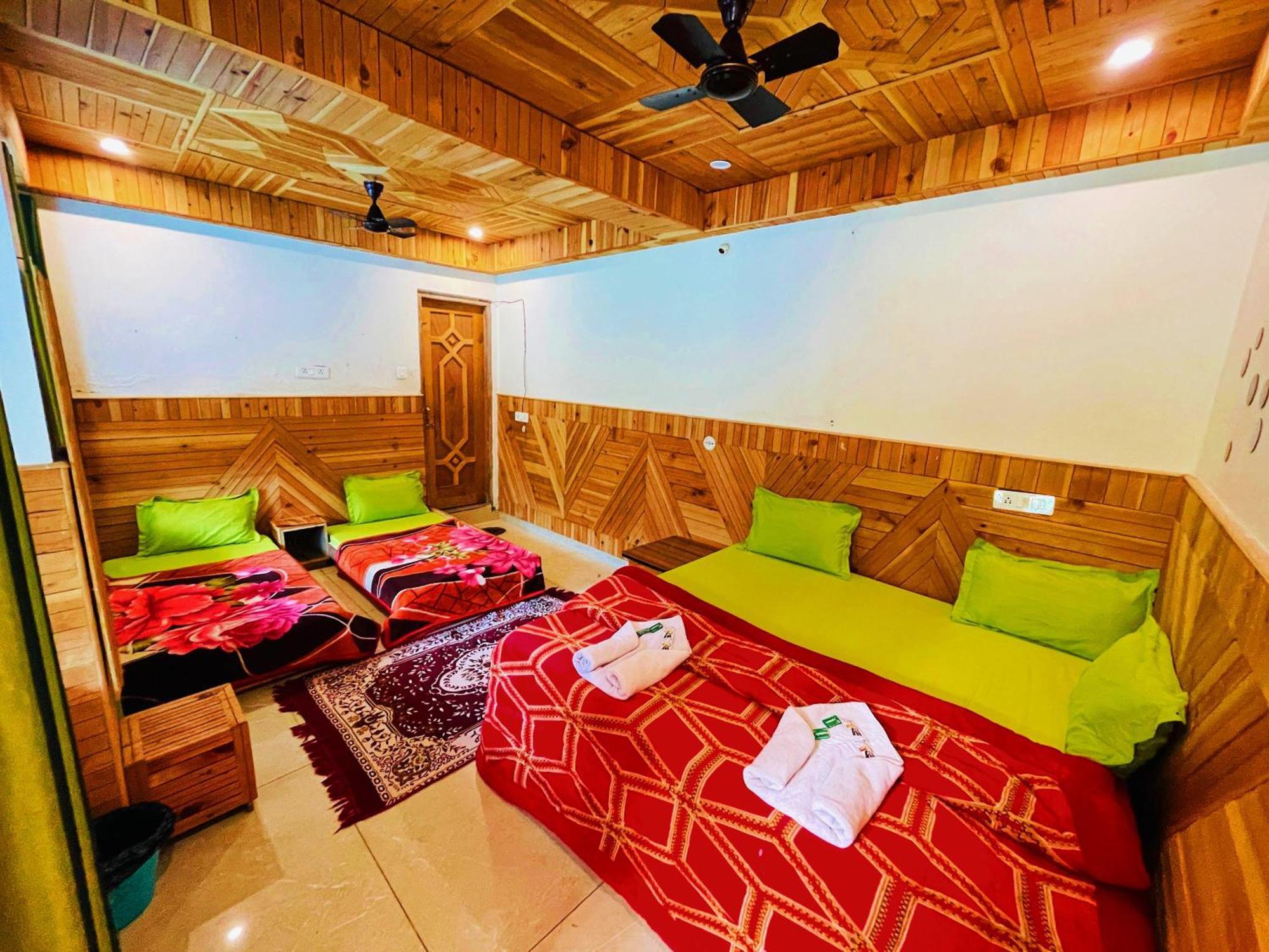 Chalo Chhalal Hotel & Cafe Kasol Exterior foto
