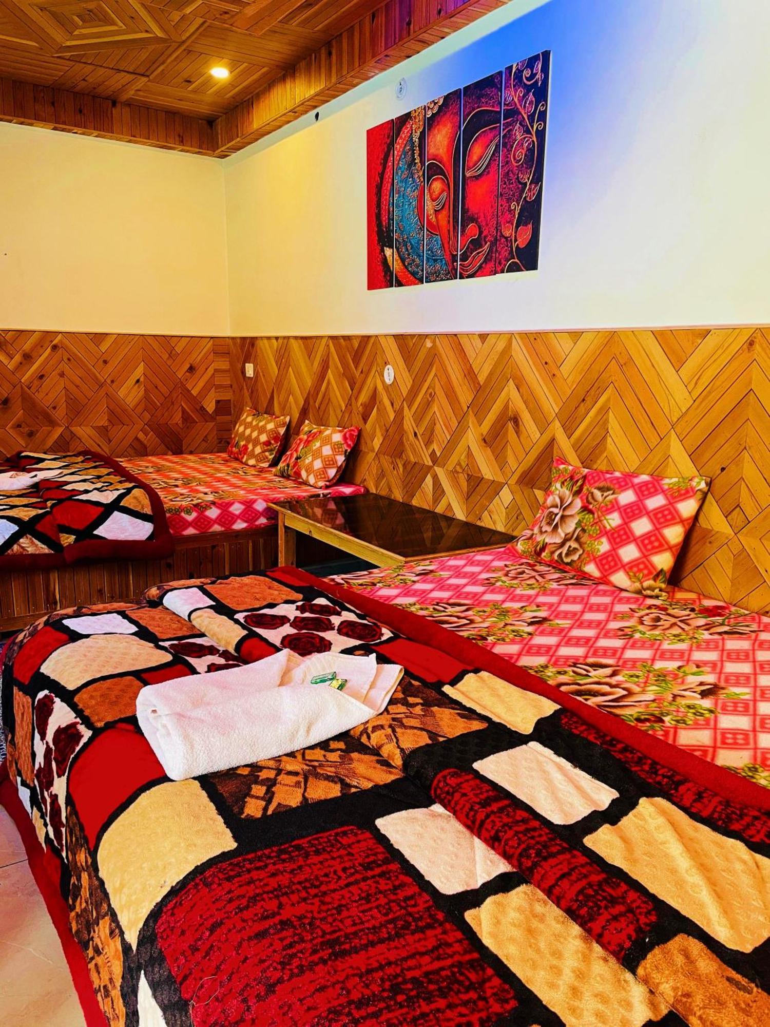 Chalo Chhalal Hotel & Cafe Kasol Exterior foto